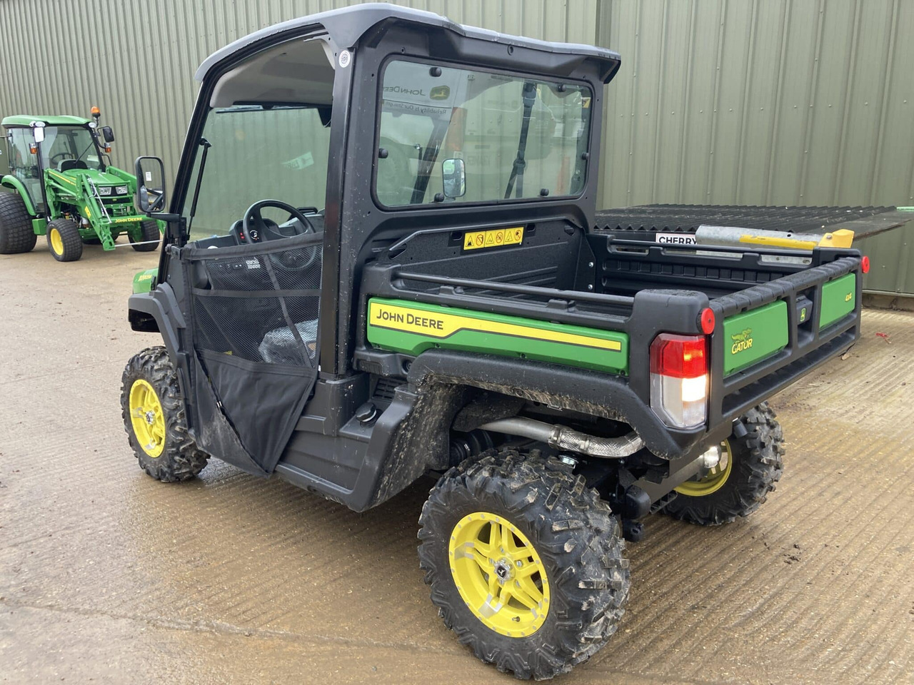 John Deere XUV835M Gator - Quadriciclo: foto 3 John Deere XUV835M Gator - Quadriciclo: foto 3