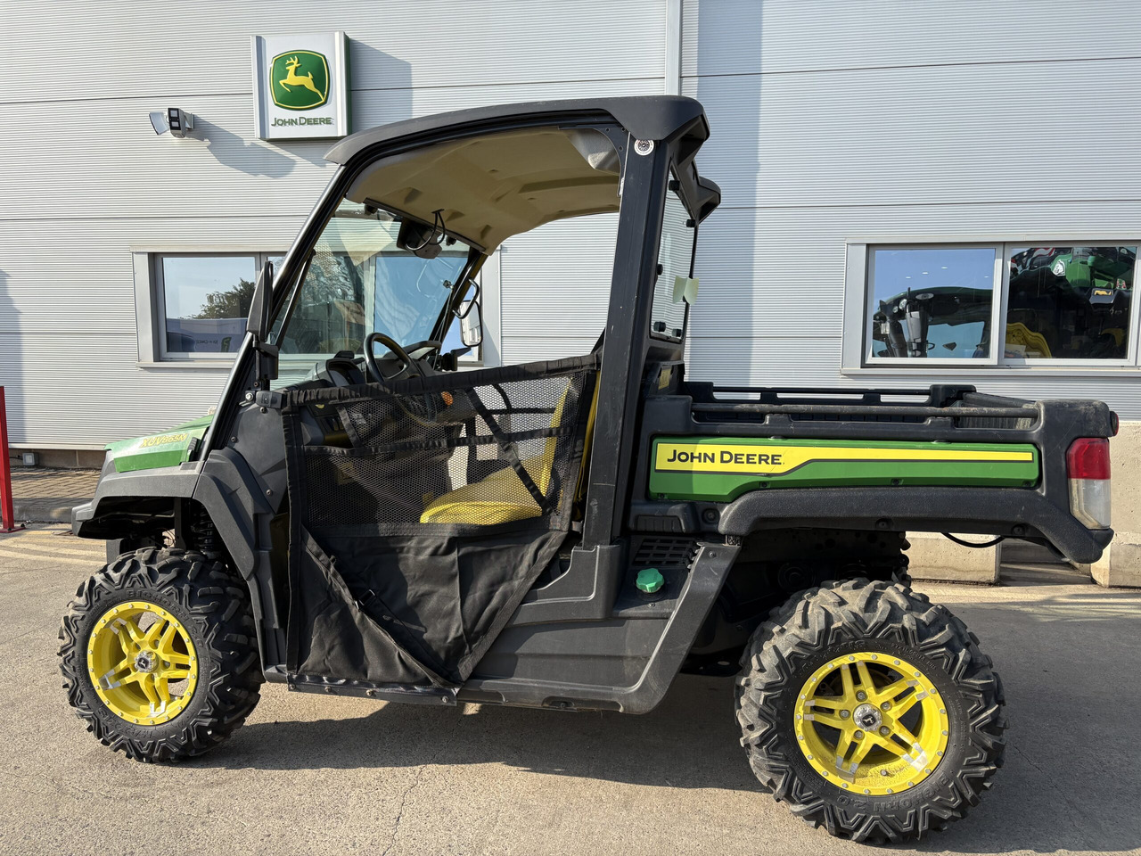 John Deere XUV865M - Quadriciclo: foto 3 John Deere XUV865M - Quadriciclo: foto 3