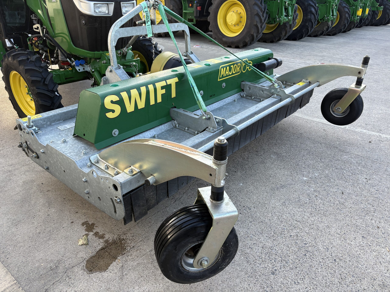 Major front Mounted Roller Mower MJ71-240F - Triturador de martelos: foto 5 Major front Mounted Roller Mower MJ71-240F - Triturador de martelos: foto 5