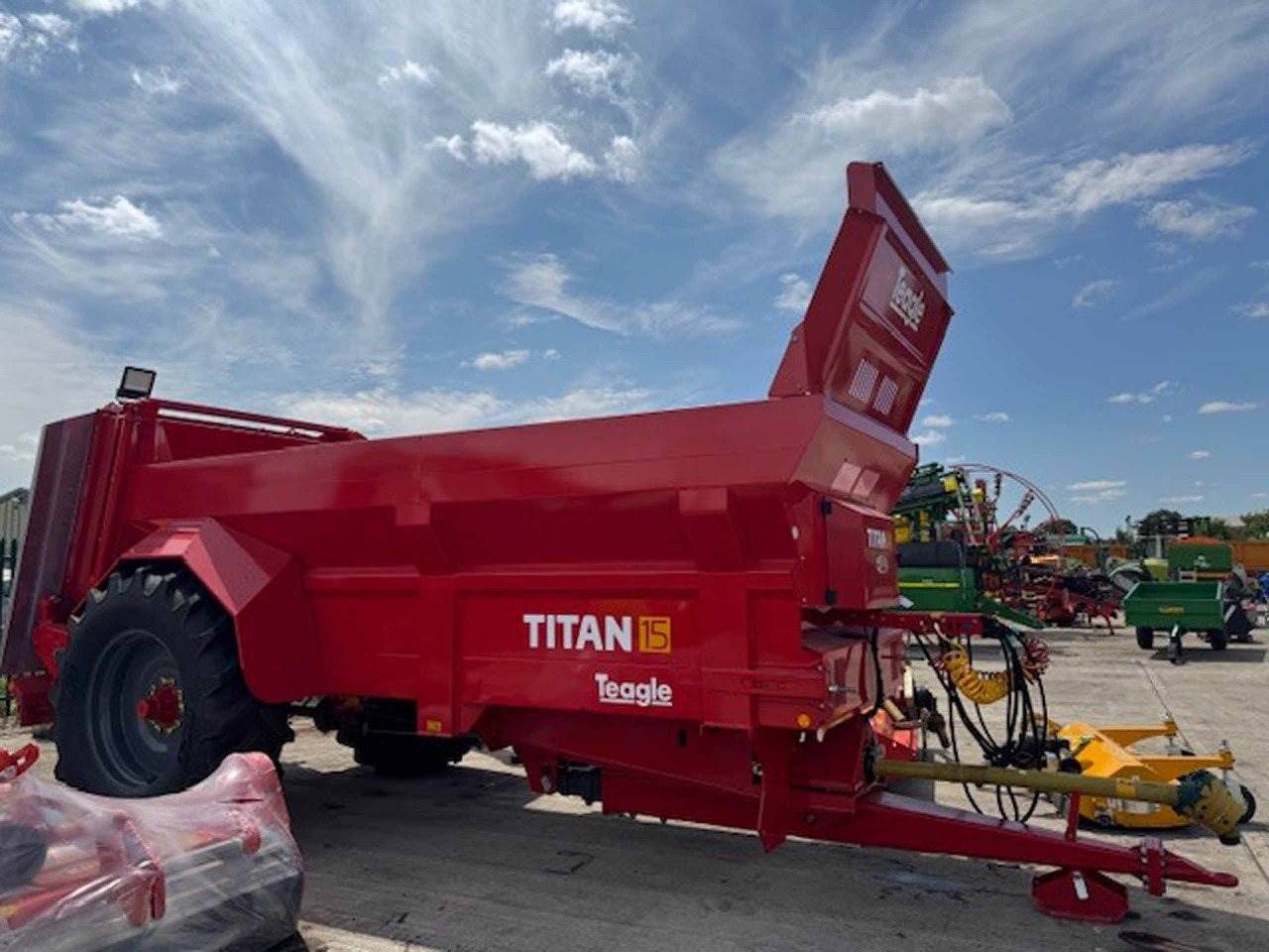 Teagle Titan 15 - Espalhador de estrume: foto 1 Teagle Titan 15 - Espalhador de estrume: foto 1