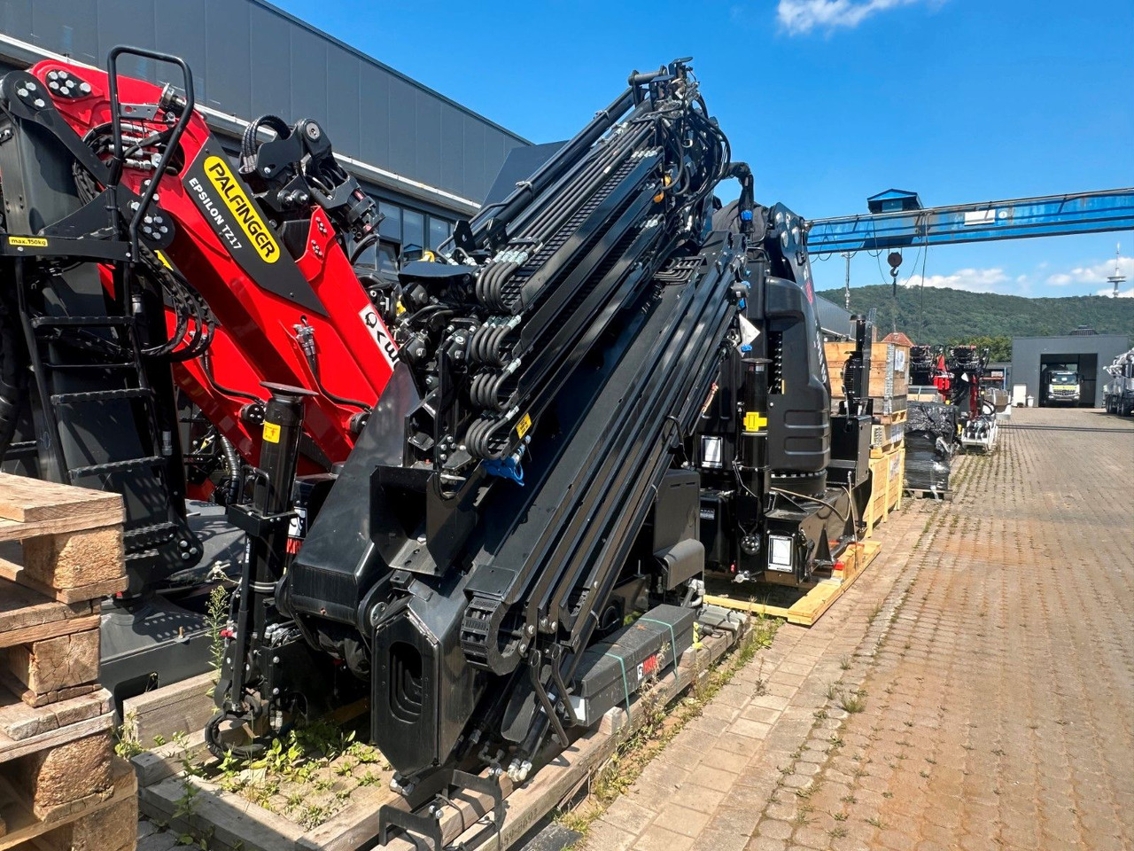 Kran HIAB X-HiPro 302 E-6 JIB 70 X-4 - Camião grua: foto 2 Kran HIAB X-HiPro 302 E-6 JIB 70 X-4 - Camião grua: foto 2
