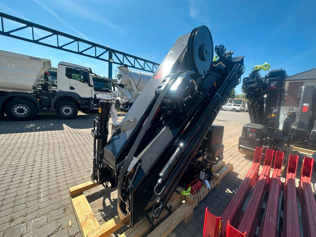 Kran HIAB X-HiPro 302 EP-5 - Camião grua: foto 4 Kran HIAB X-HiPro 302 EP-5 - Camião grua: foto 4
