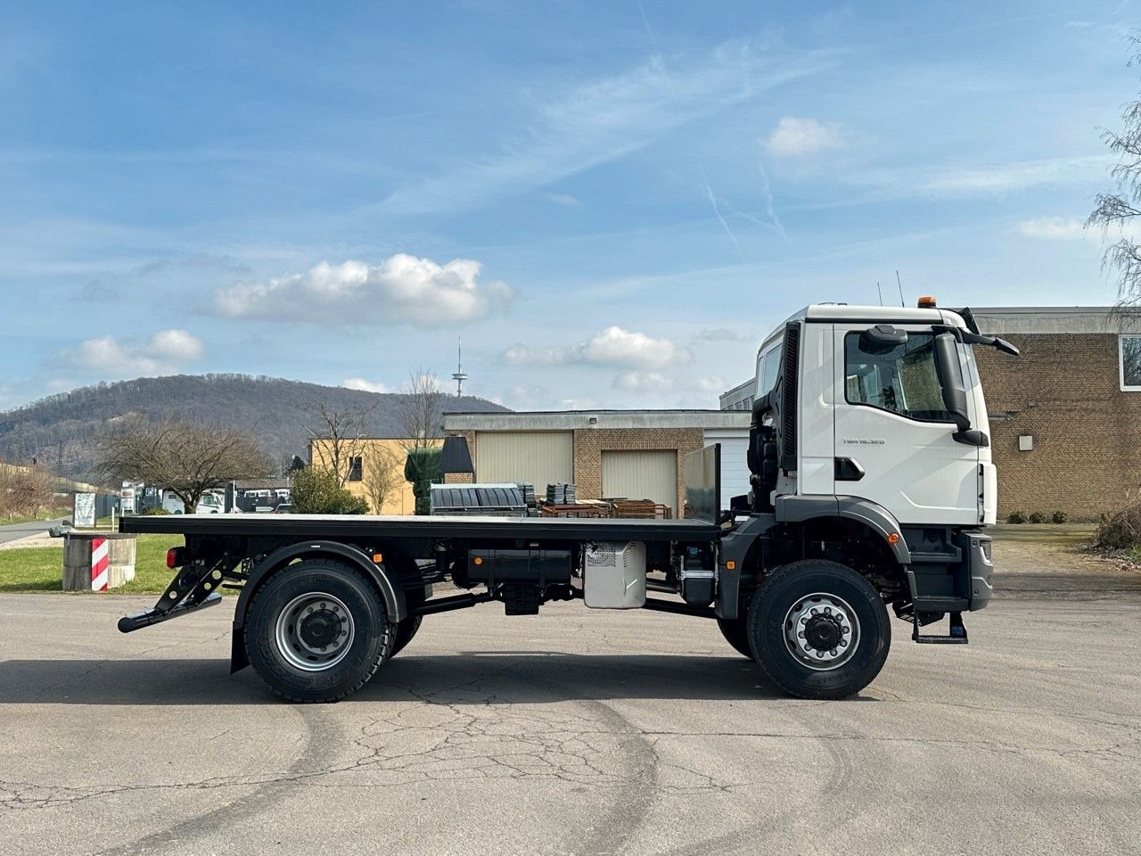 Camião de caixa aberta/ Plataforma MAN TGM 18.320 4x4 Euro 6e Plato: foto 8