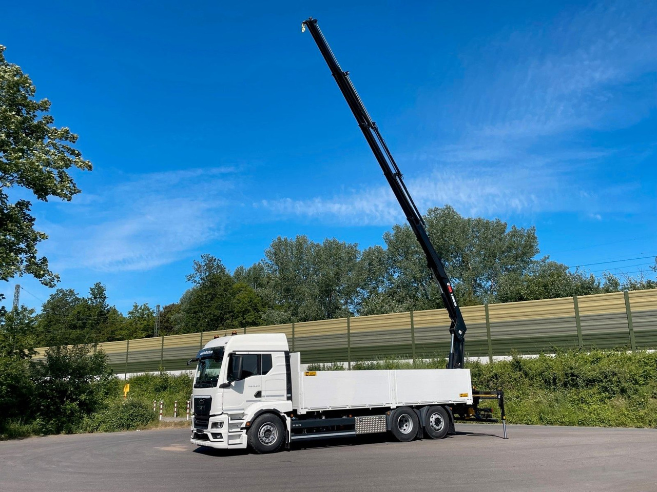 MAN TGS 26.480 6X2 Euro6 Retarder HIAB 228 - 4 - Camião grua: foto 2 MAN TGS 26.480 6X2 Euro6 Retarder HIAB 228 - 4 - Camião grua: foto 2