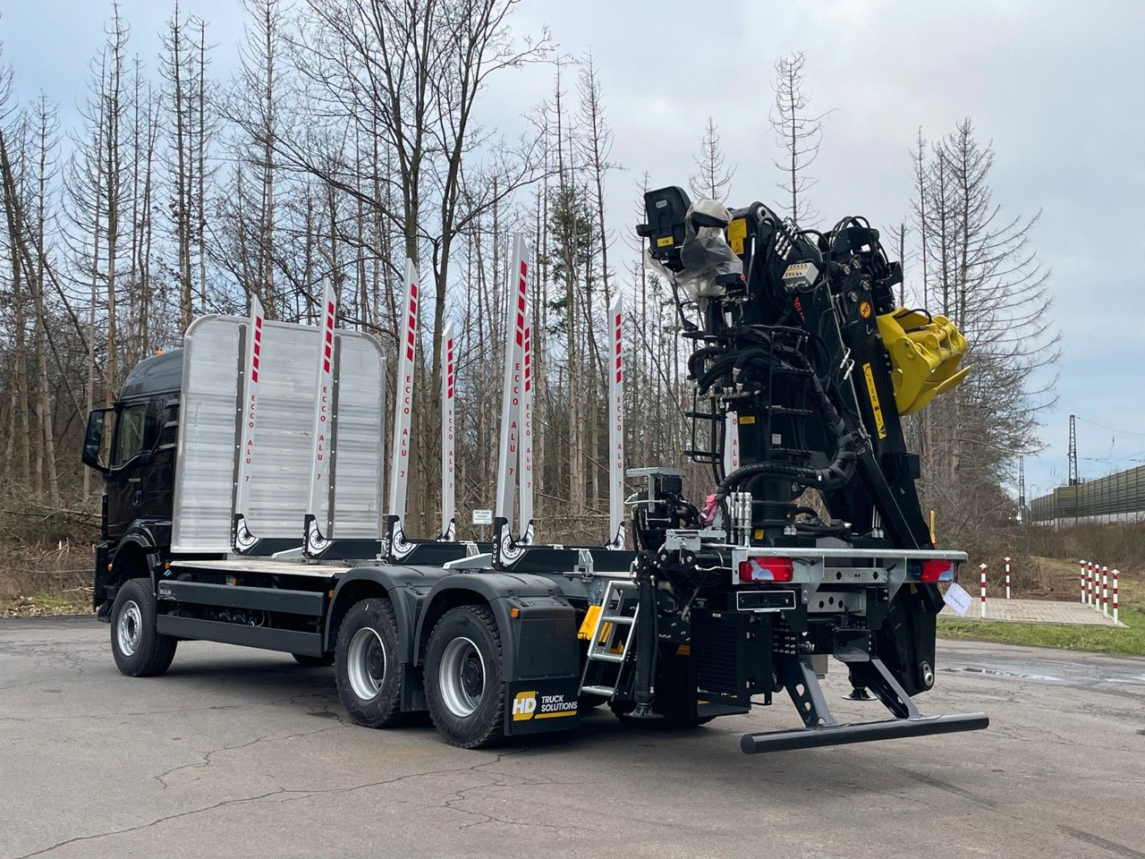 MAN TGS 33.510 6X4 BB Euro6e LogLift 165Z - Camião de transporte de madeira, Camião grua: foto 4 MAN TGS 33.510 6X4 BB Euro6e LogLift 165Z - Camião de transporte de madeira, Camião grua: foto 4
