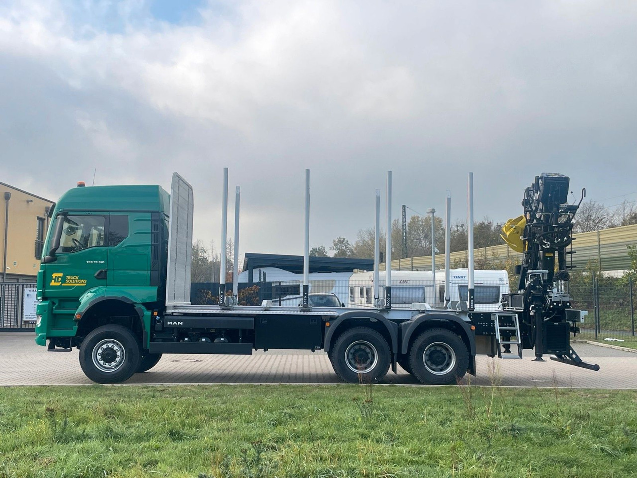 MAN TGS 33.520 6X6 Euro6e Loglift 165 Z Retarder - Camião de transporte de madeira, Camião grua: foto 3 MAN TGS 33.520 6X6 Euro6e Loglift 165 Z Retarder - Camião de transporte de madeira, Camião grua: foto 3