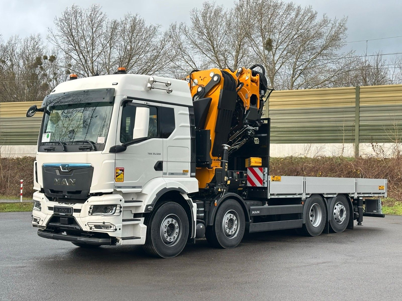 MAN TGS 35.520 8X2 Hiab EFFER 955-8s +Jib 6s - Camião grua: foto 3 MAN TGS 35.520 8X2 Hiab EFFER 955-8s +Jib 6s - Camião grua: foto 3