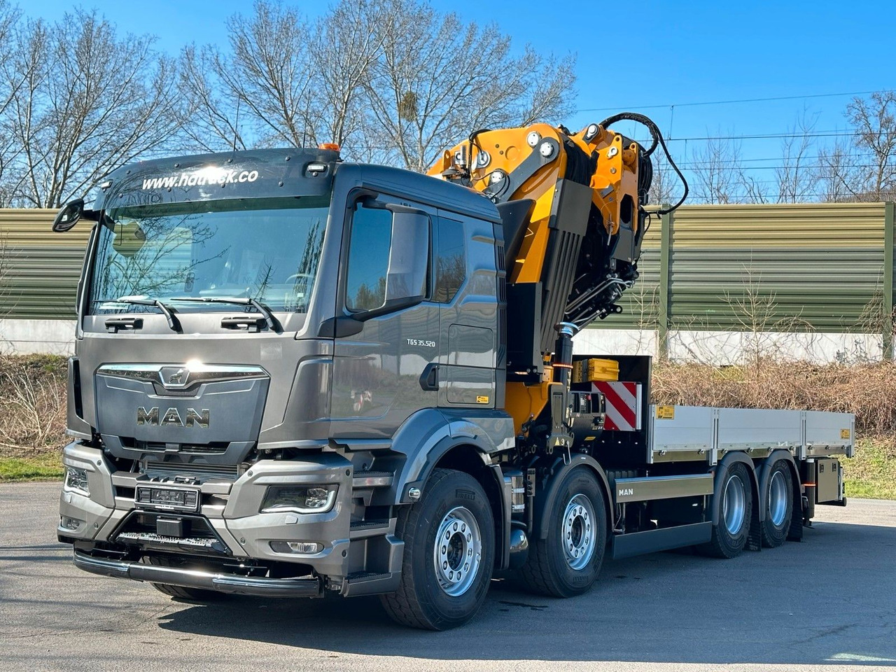 MAN TGS 35.520 8X4 TG 3 EFFER 955-8s +Jib 6sAUTOKRAN - Camião de caixa aberta/ Plataforma, Camião grua: foto 5 MAN TGS 35.520 8X4 TG 3 EFFER 955-8s +Jib 6sAUTOKRAN - Camião de caixa aberta/ Plataforma, Camião grua: foto 5