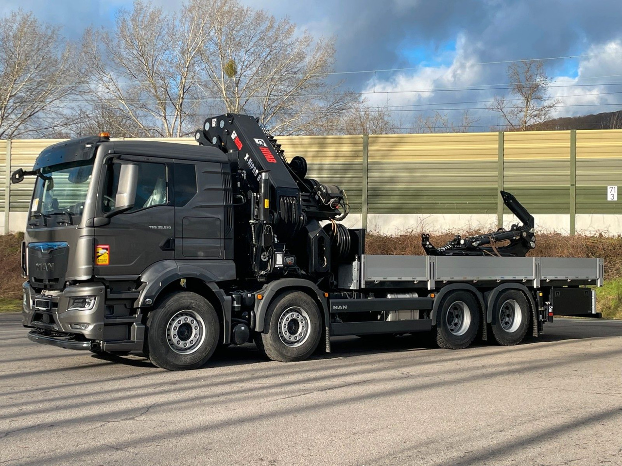 MAN TGS 35.520 8x4 BL HIAB X-HIPRO 658 EP-6 - Camião grua: foto 1 MAN TGS 35.520 8x4 BL HIAB X-HIPRO 658 EP-6 - Camião grua: foto 1