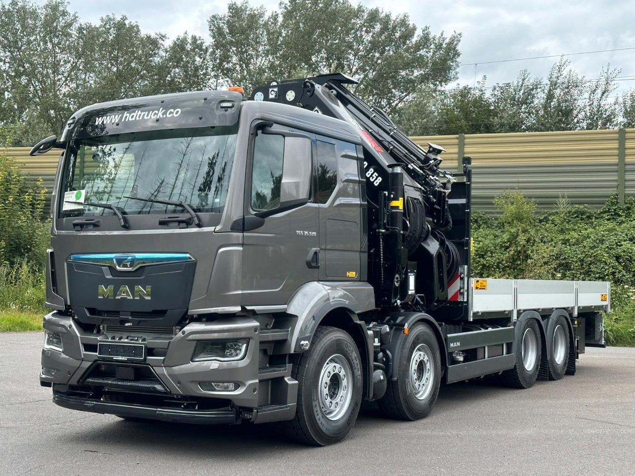 MAN TGS 35.520 8x4 BL HIAB X-HiPro858E-8 & Jib150x-6 - Camião de caixa aberta/ Plataforma, Camião grua: foto 3 MAN TGS 35.520 8x4 BL HIAB X-HiPro858E-8 & Jib150x-6 - Camião de caixa aberta/ Plataforma, Camião grua: foto 3