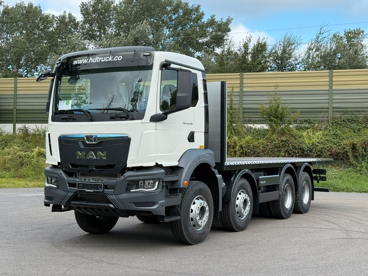 MAN TGS 41.400 BB 8X4 - Camião de caixa aberta/ Plataforma: foto 2 MAN TGS 41.400 BB 8X4 - Camião de caixa aberta/ Plataforma: foto 2