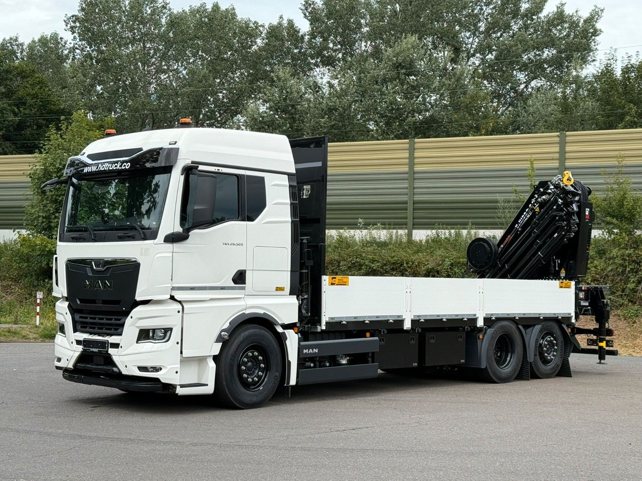 MAN TGX 26.520 TG3 Retarder / 6X2 Hiab 548 E 8 - Camião grua: foto 2 MAN TGX 26.520 TG3 Retarder / 6X2 Hiab 548 E 8 - Camião grua: foto 2