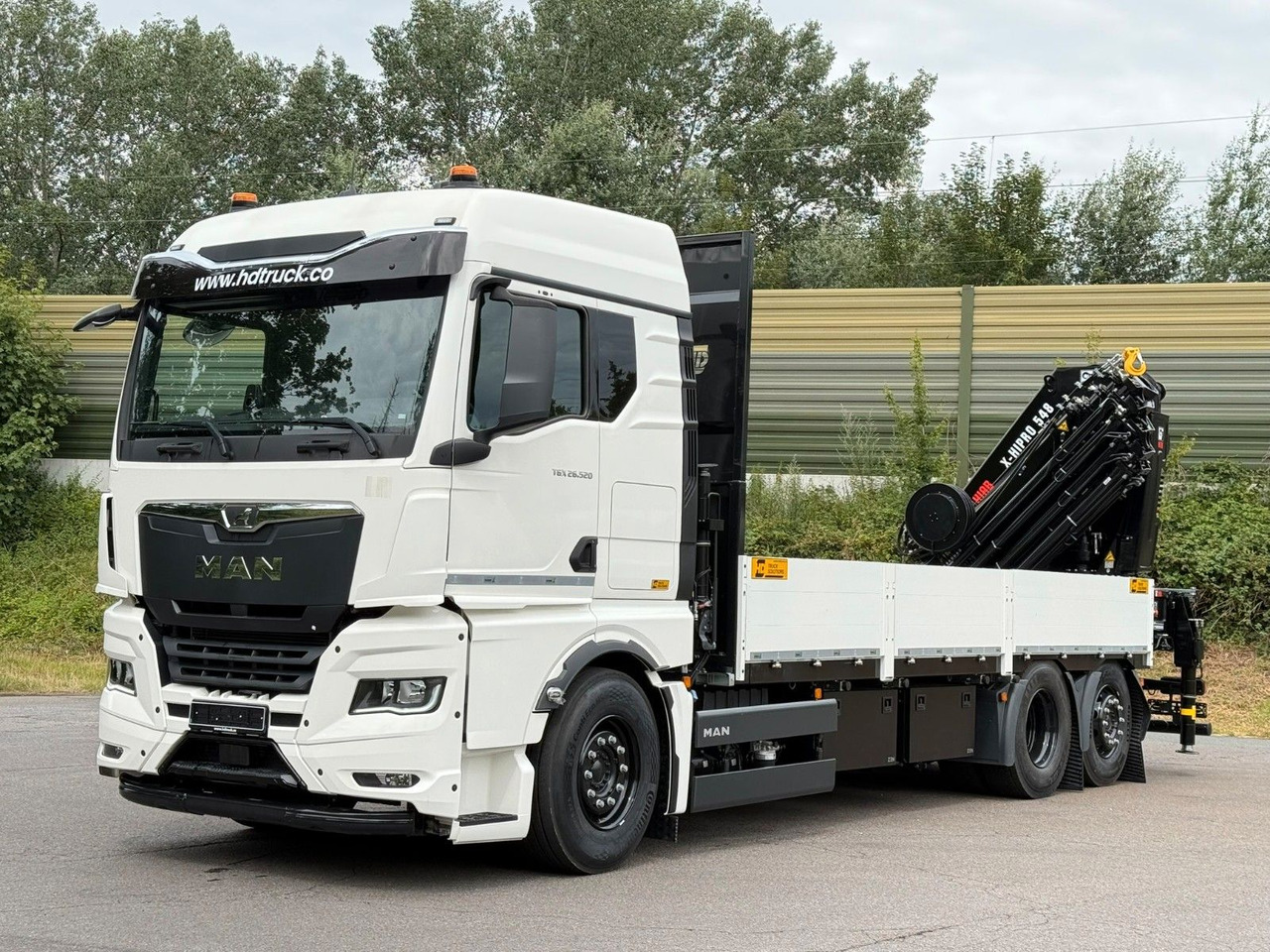 MAN TGX 26.520 TG3 Retarder / 6X2 Hiab 548 E 8 - Camião grua: foto 3 MAN TGX 26.520 TG3 Retarder / 6X2 Hiab 548 E 8 - Camião grua: foto 3