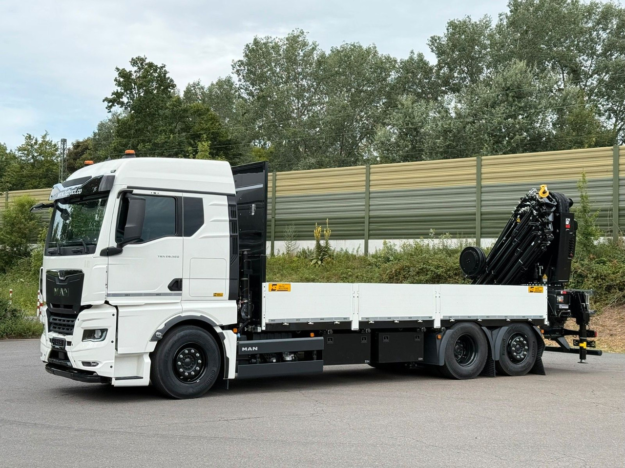 MAN TGX 26.520 TG3 Retarder / 6X2 Hiab 548 E 8 - Camião grua: foto 4 MAN TGX 26.520 TG3 Retarder / 6X2 Hiab 548 E 8 - Camião grua: foto 4
