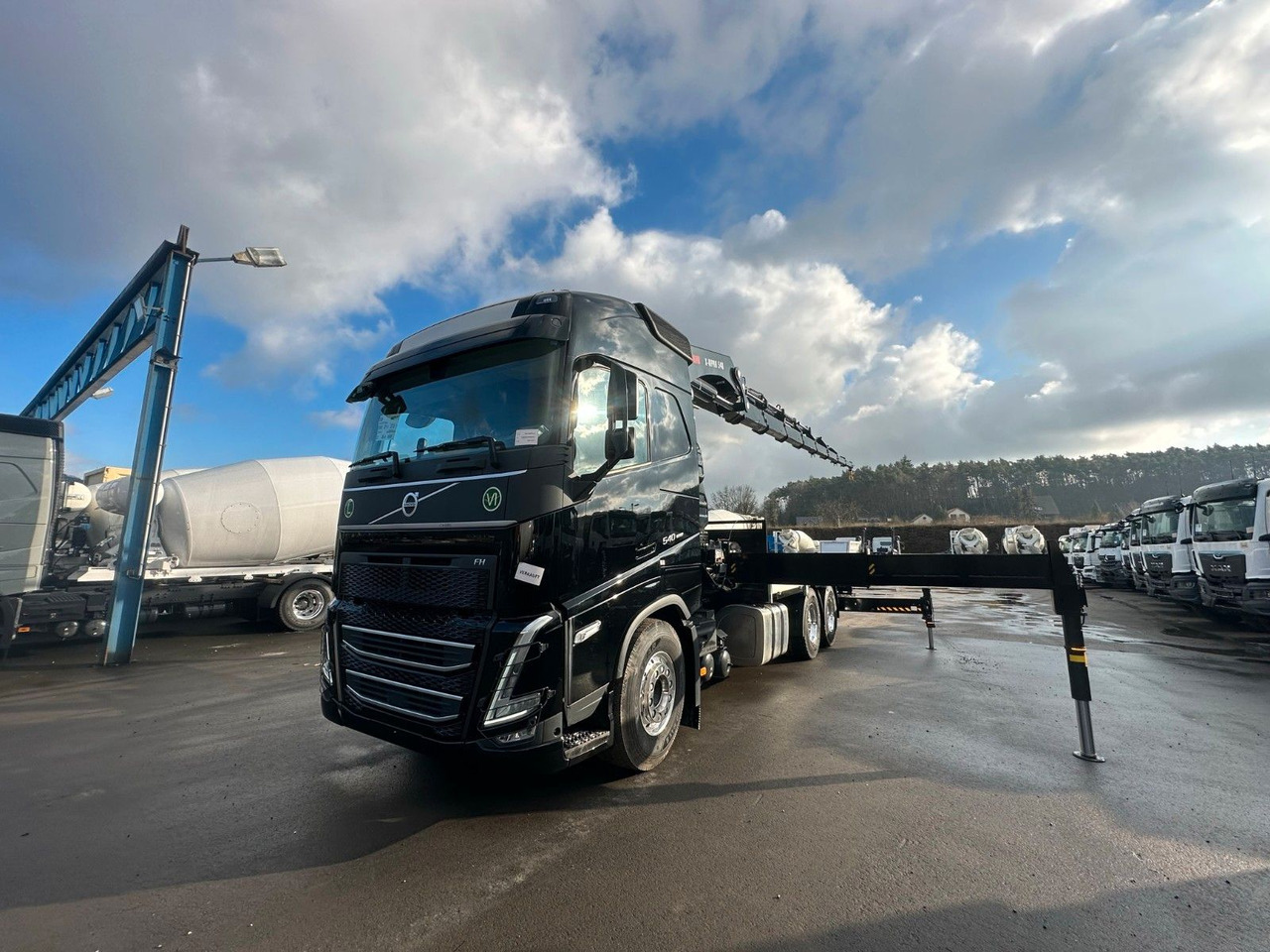 Volvo FH 540 6x4 Euro6e HIAB X-HIPRO 548 E 8 - Camião grua: foto 3 Volvo FH 540 6x4 Euro6e HIAB X-HIPRO 548 E 8 - Camião grua: foto 3