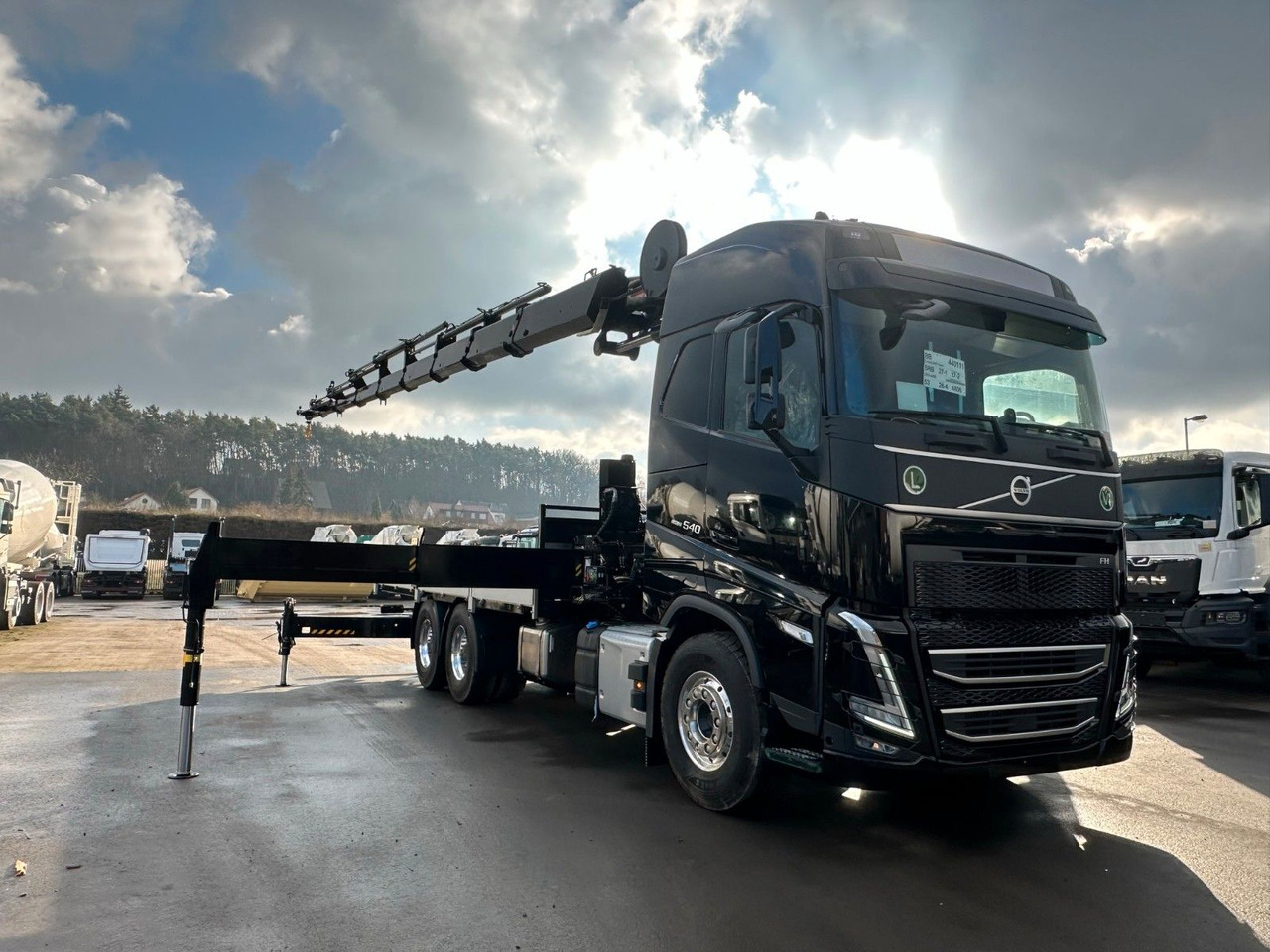 Volvo FH 540 6x4 Euro6e HIAB X-HIPRO 548 E 8 - Camião grua: foto 4 Volvo FH 540 6x4 Euro6e HIAB X-HIPRO 548 E 8 - Camião grua: foto 4