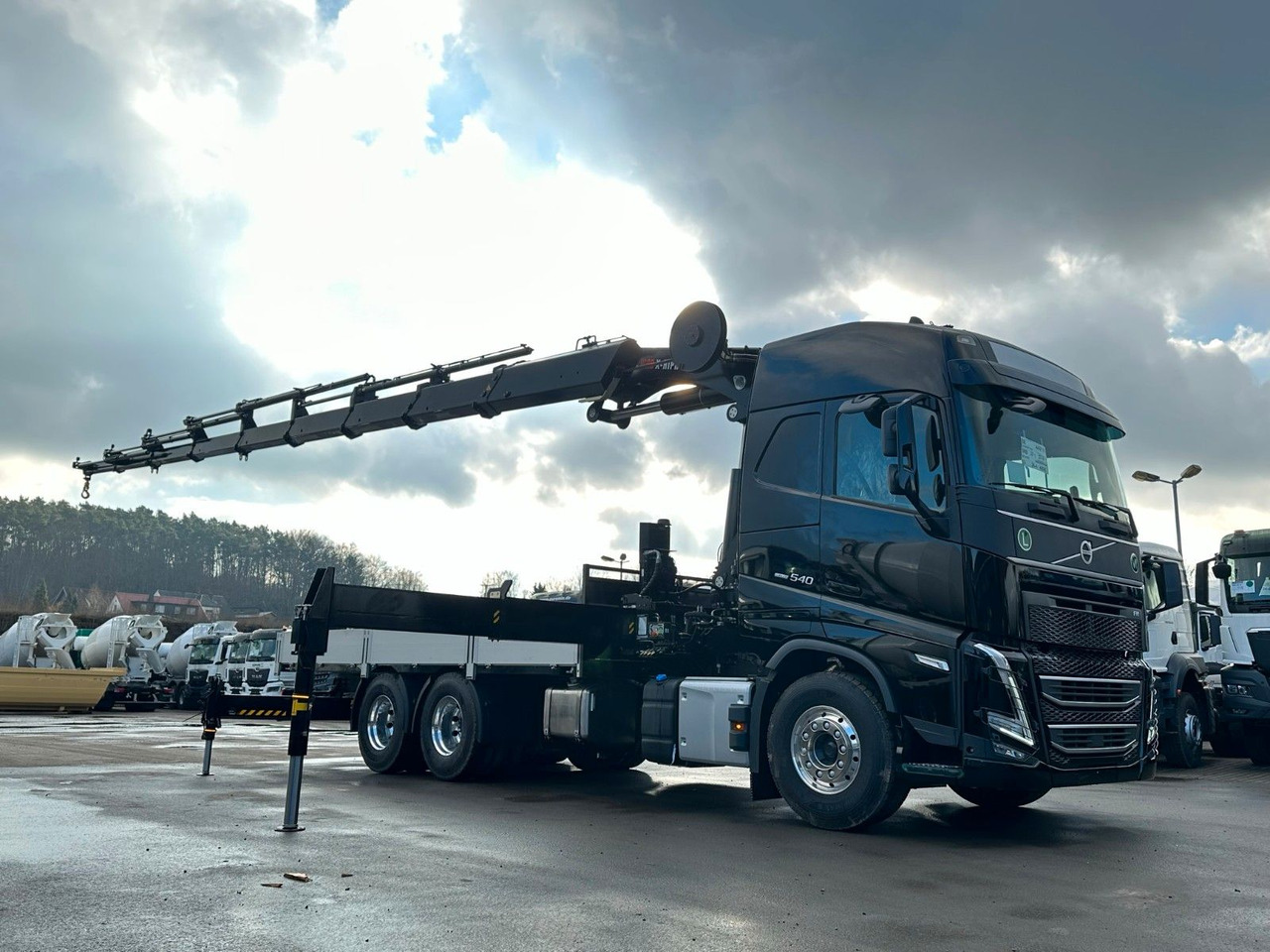 Volvo FH 540 6x4 Euro6e HIAB X-HIPRO 548 E 8 - Camião grua: foto 5 Volvo FH 540 6x4 Euro6e HIAB X-HIPRO 548 E 8 - Camião grua: foto 5