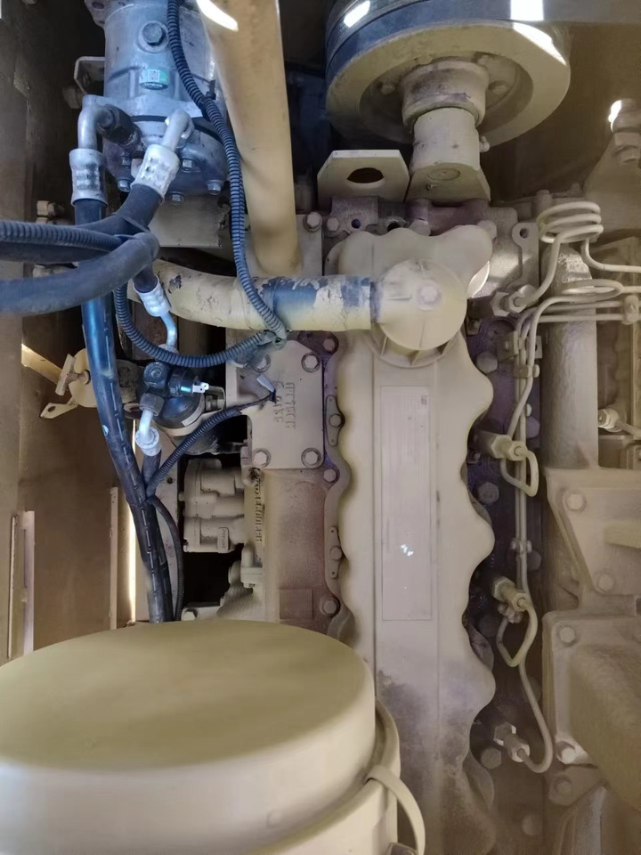 CATERPILLAR D7G - Buldôzer: foto 4 CATERPILLAR D7G - Buldôzer: foto 4