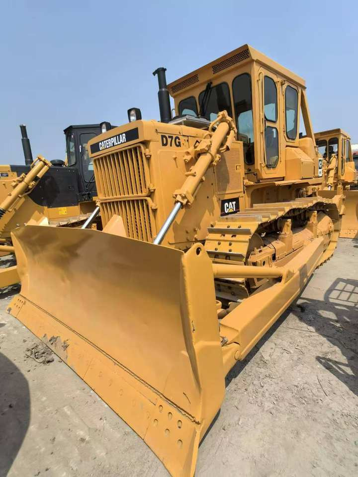 Hot Sale Used CAT Bulldozer D7G in Good Condition Second-hand Caterpillar Bulldozer D7G Construction Machinery - Buldôzer: foto 3 Hot Sale Used CAT Bulldozer D7G in Good Condition Second-hand Caterpillar Bulldozer D7G Construction Machinery - Buldôzer: foto 3