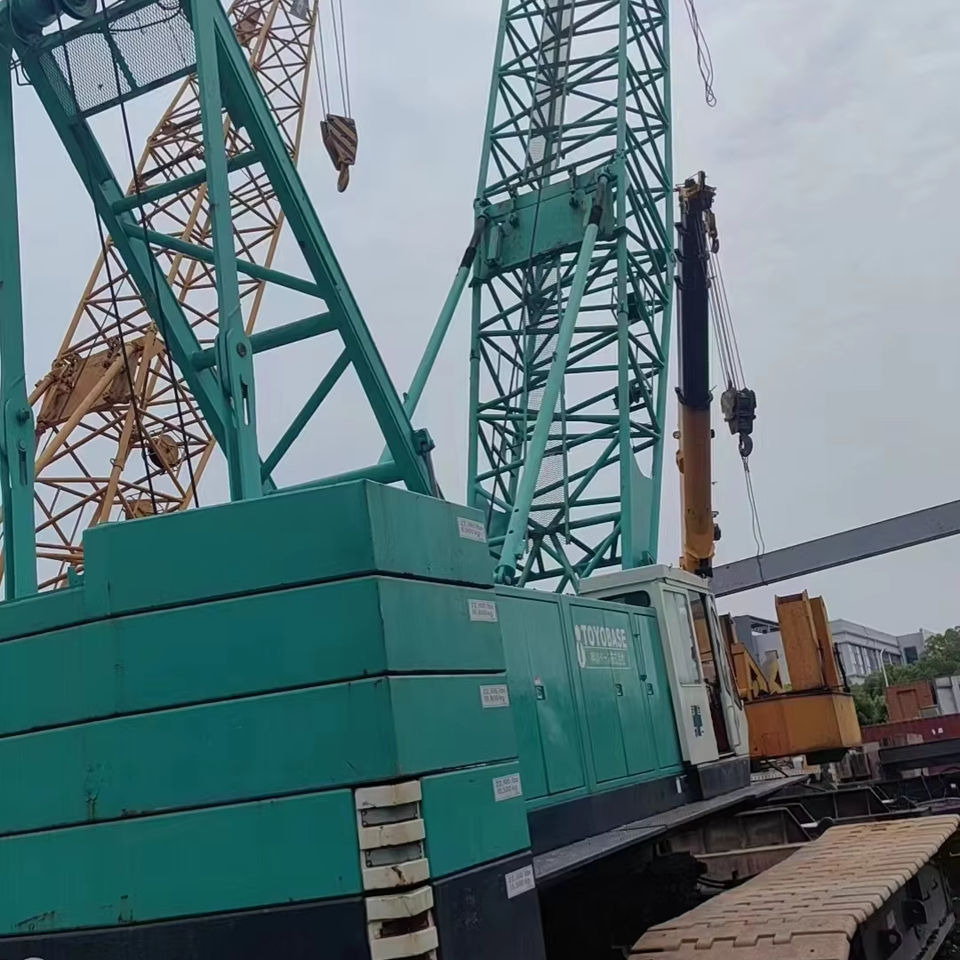 KOBELCO 150TON Crawler Crane for Containers Original Second Hand with Core Components on Sale! - Guindaste sobre esteiras: foto 1 KOBELCO 150TON Crawler Crane for Containers Original Second Hand with Core Components on Sale! - Guindaste sobre esteiras: foto 1