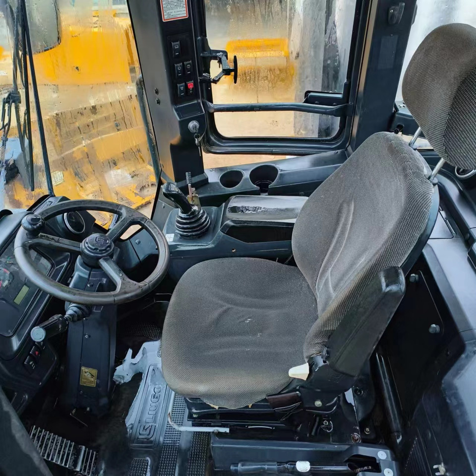 Pá carregadora de rodas LIUGONG 856H: foto 5