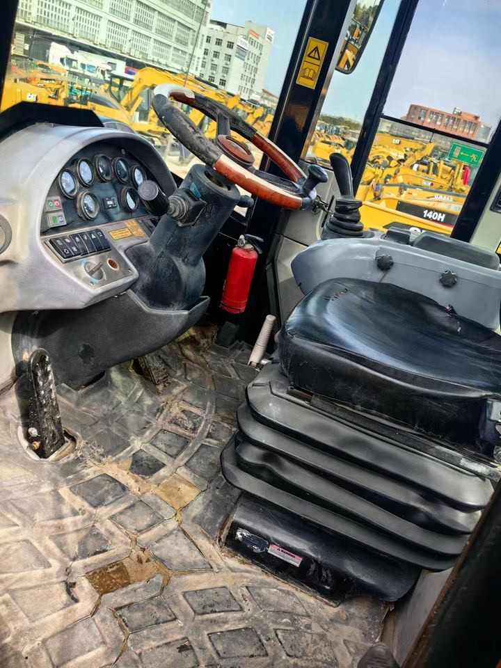 Original Good Quality USED Wheel Loader Cat 966H 6 Ton Loader Construction Machinery for Caterpillar - Pá carregadora de rodas: foto 2 Original Good Quality USED Wheel Loader Cat 966H 6 Ton Loader Construction Machinery for Caterpillar - Pá carregadora de rodas: foto 2