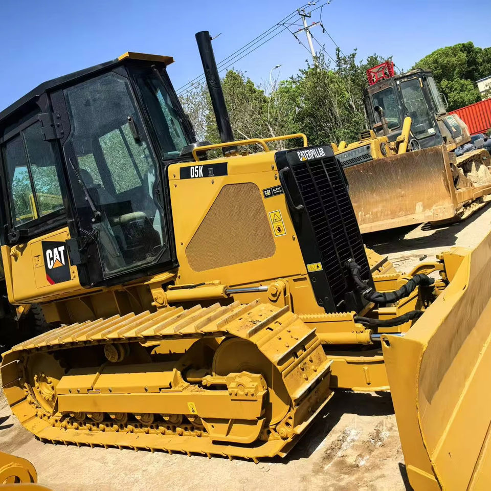 Buldôzer Used Cat D5K LGP Bulldozer Cheap Used Cat Bulldozer D5K D5K LGP D4K LGP Mini Bulldozer ForSale Original: foto 1