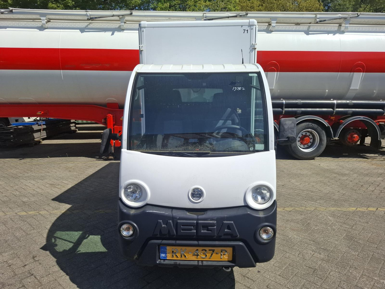 Aixam Mega E-Worker Elektrische Bakwagen RK-437-P - Carrinho de golfe: foto 3 Aixam Mega E-Worker Elektrische Bakwagen RK-437-P - Carrinho de golfe: foto 3