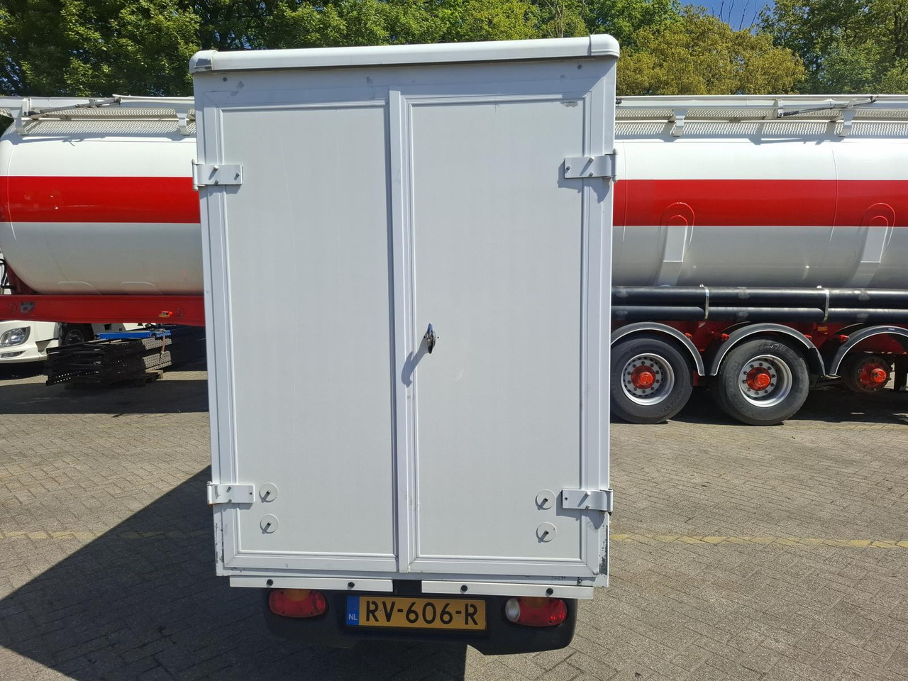 Aixam Mega E-Worker Elektrische Bakwagen RV-606-R - Carrinho de golfe: foto 2 Aixam Mega E-Worker Elektrische Bakwagen RV-606-R - Carrinho de golfe: foto 2
