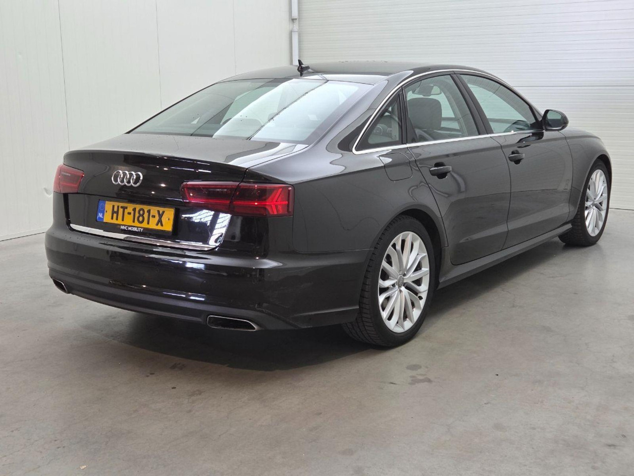 Audi A6 Limousine 1.8 TFSI ultra Automatic Business Edition | 2016 | 202.875 km | Automaat | HT181X | NAP: Logisch - Sedan: foto 4 Audi A6 Limousine 1.8 TFSI ultra Automatic Business Edition | 2016 | 202.875 km | Automaat | HT181X | NAP: Logisch - Sedan: foto 4