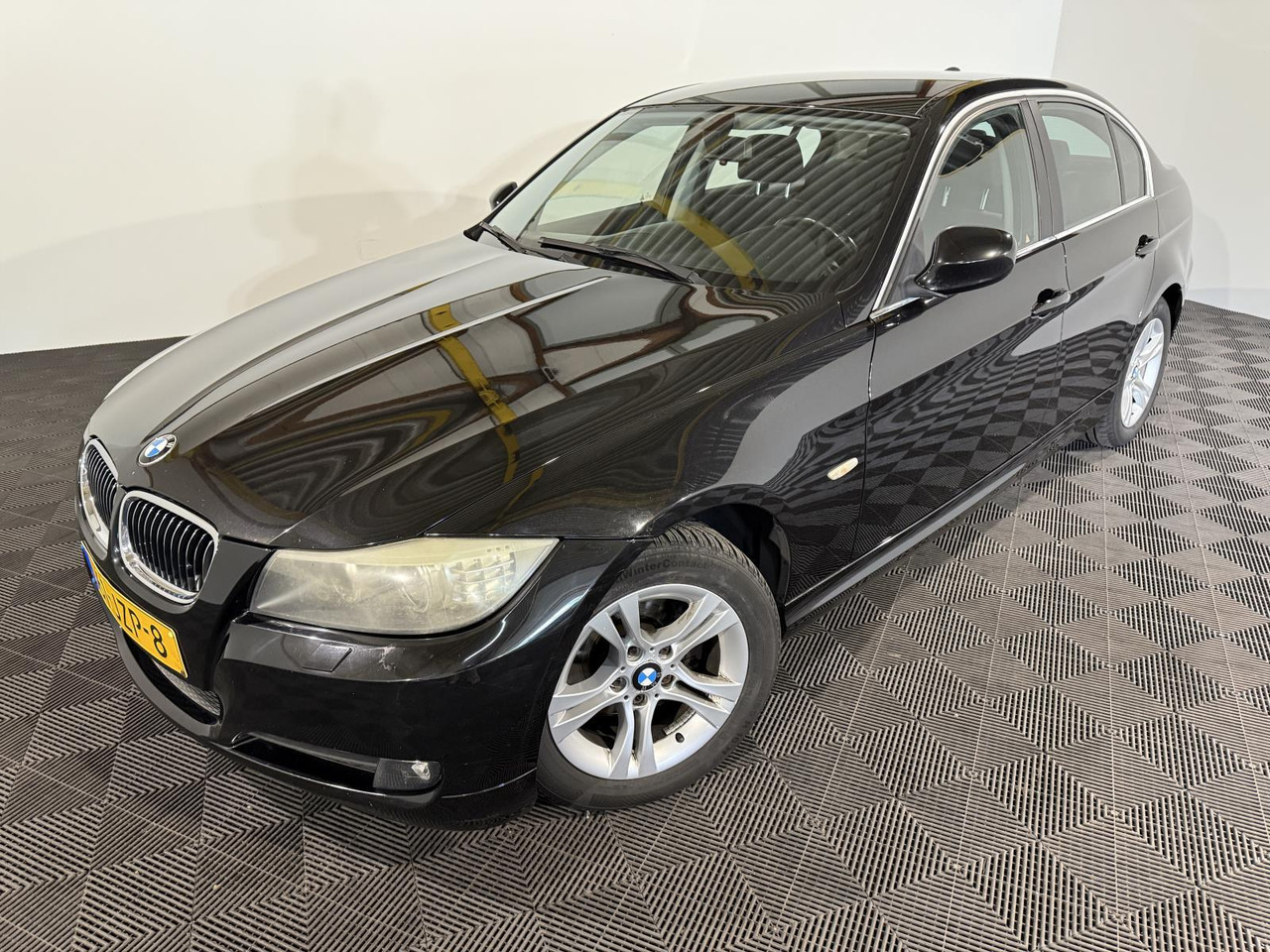 BMW 3-serie 316i Business Line 61-JZP-8 - Automóvel: foto 1 BMW 3-serie 316i Business Line 61-JZP-8 - Automóvel: foto 1
