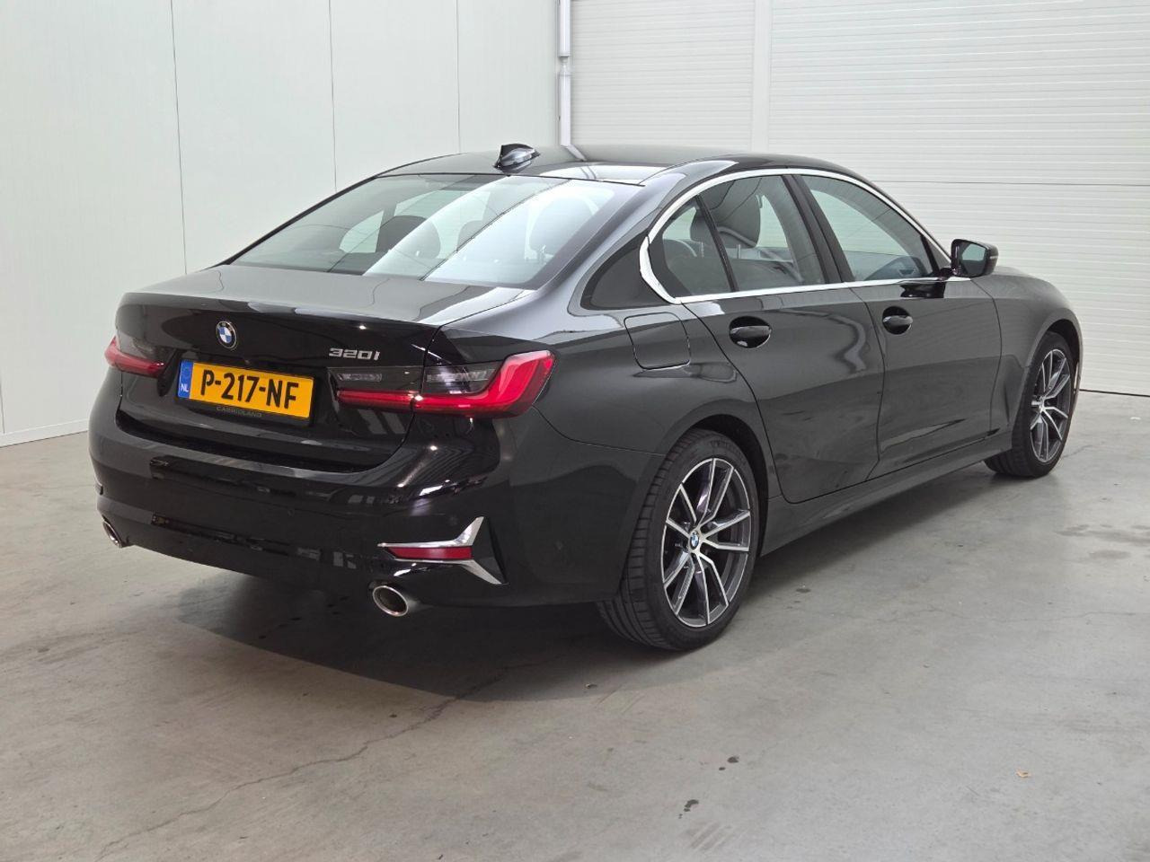 BMW 3 - serie 320i High Executive Automaat | 2020 | 96.877 km | P217NF | NAP: Geen oordeel - Sedan: foto 4 BMW 3 - serie 320i High Executive Automaat | 2020 | 96.877 km | P217NF | NAP: Geen oordeel - Sedan: foto 4