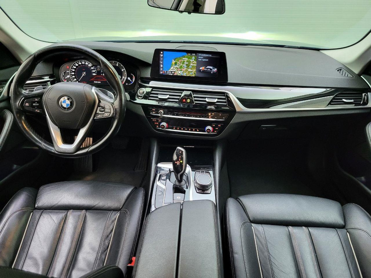 BMW 5 - serie 520d High Executive | 2019 | 309.242 km | XS740Z | NAP: Logisch - Sedan: foto 5 BMW 5 - serie 520d High Executive | 2019 | 309.242 km | XS740Z | NAP: Logisch - Sedan: foto 5
