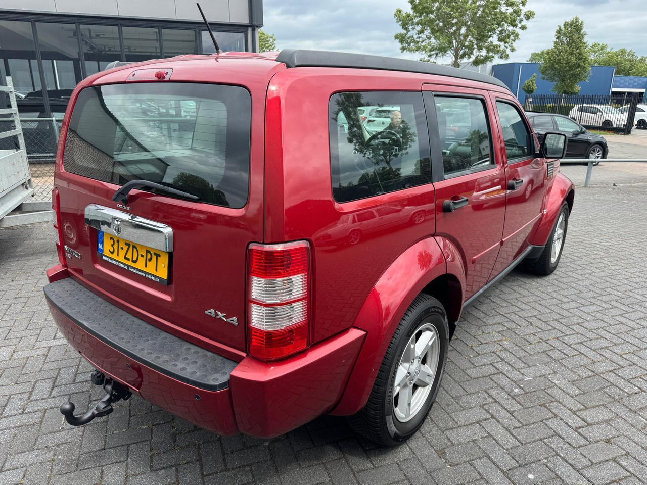 Dodge Nitro 3.7 V6 SXT 2007 209.339 km 31-ZD-PT - SUV: foto 3 Dodge Nitro 3.7 V6 SXT 2007 209.339 km 31-ZD-PT - SUV: foto 3