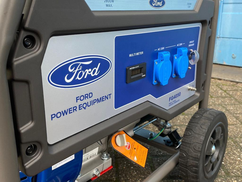 Ford FG4050 Benzine Generator - Gerador elétrico: foto 2 Ford FG4050 Benzine Generator - Gerador elétrico: foto 2