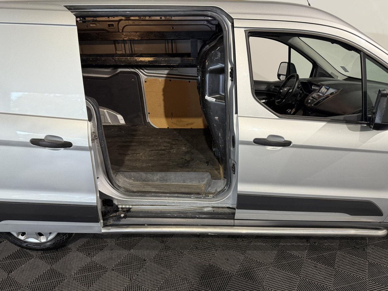 Ford | Transit Connect | 1.5 TDCI L2 Trend | 2016 | 217.910 km | VV257N | Logisch - Furgão compacto: foto 3 Ford | Transit Connect | 1.5 TDCI L2 Trend | 2016 | 217.910 km | VV257N | Logisch - Furgão compacto: foto 3