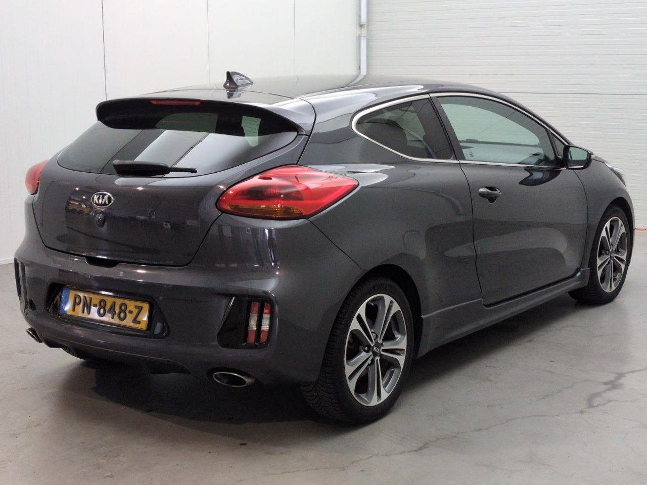 Kia pro _ cee'd 1.0 T - GDi GT - Line | 2017 | 74.977 km | PN848Z | NAP: Logisch - Automóvel: foto 4 Kia pro _ cee'd 1.0 T - GDi GT - Line | 2017 | 74.977 km | PN848Z | NAP: Logisch - Automóvel: foto 4