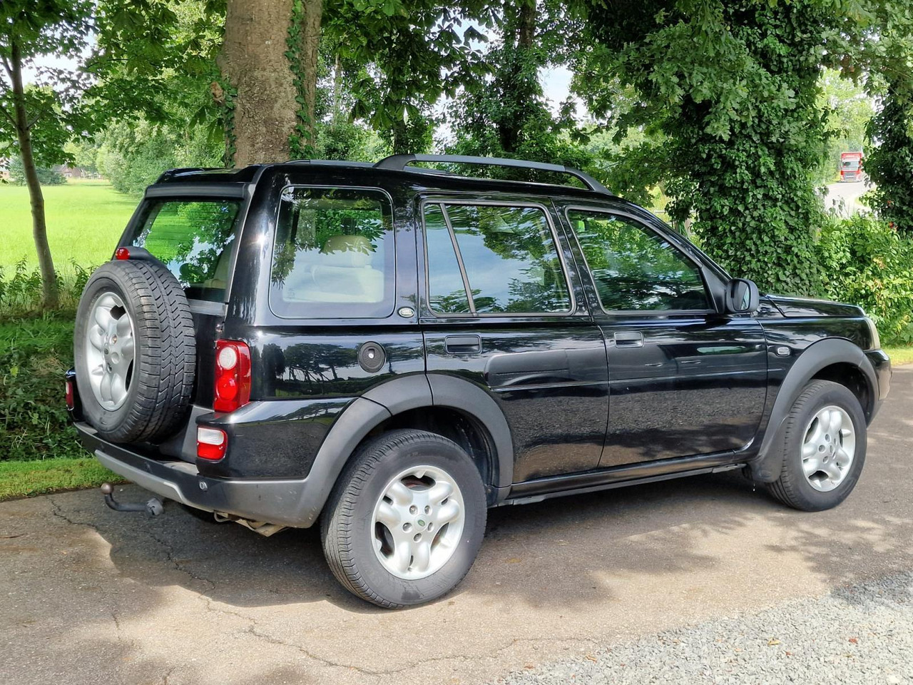 Land Rover Freelander 1.8 S Summit | 2006 | 171.472 km | 49-SJ-ST - Automóvel: foto 4 Land Rover Freelander 1.8 S Summit | 2006 | 171.472 km | 49-SJ-ST - Automóvel: foto 4