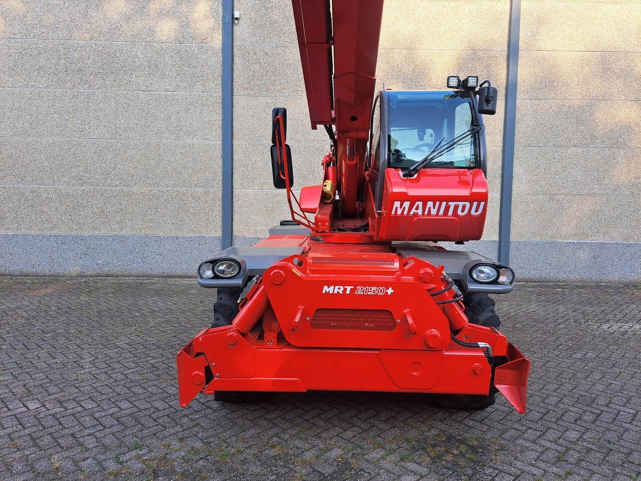Manitou MRT 2150+ Privilege All-Terrain Roterende Verreiker (2015) - Empilhador telescópico: foto 3 Manitou MRT 2150+ Privilege All-Terrain Roterende Verreiker (2015) - Empilhador telescópico: foto 3