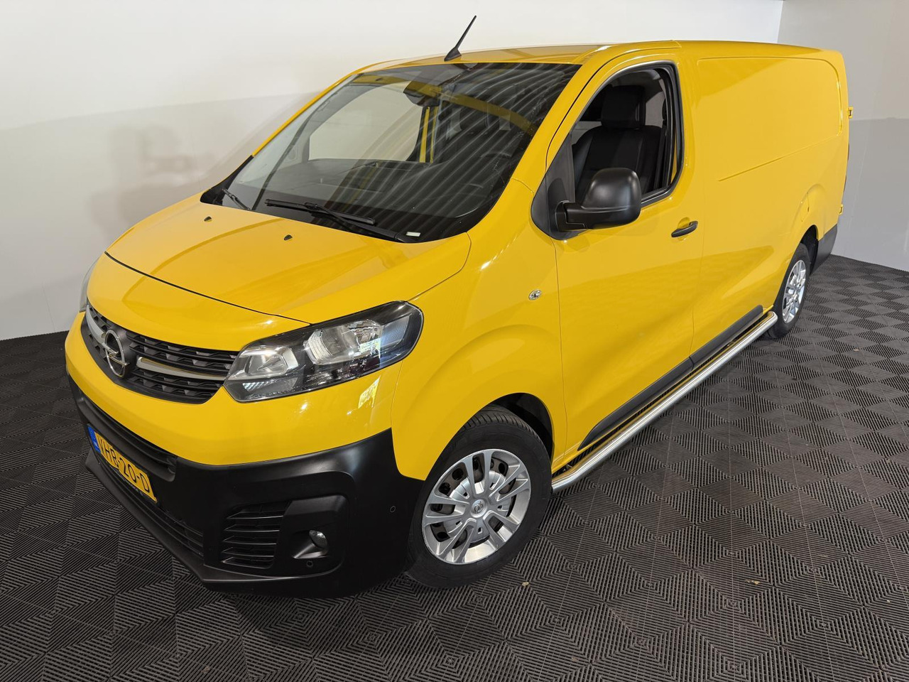Opel Vivaro 2.0 CDTI L2H1 Edition| 153.670 km | 2020 | VHB-20-D - Máquina de outro: foto 1 Opel Vivaro 2.0 CDTI L2H1 Edition| 153.670 km | 2020 | VHB-20-D - Máquina de outro: foto 1