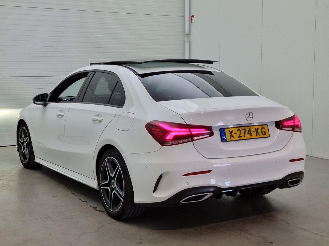 Mercedes - Benz A - klasse 200 Premium Plus | 2019 | 143.092 km | X274KG | NAP: Geen oordeel - Sedan: foto 3 Mercedes - Benz A - klasse 200 Premium Plus | 2019 | 143.092 km | X274KG | NAP: Geen oordeel - Sedan: foto 3