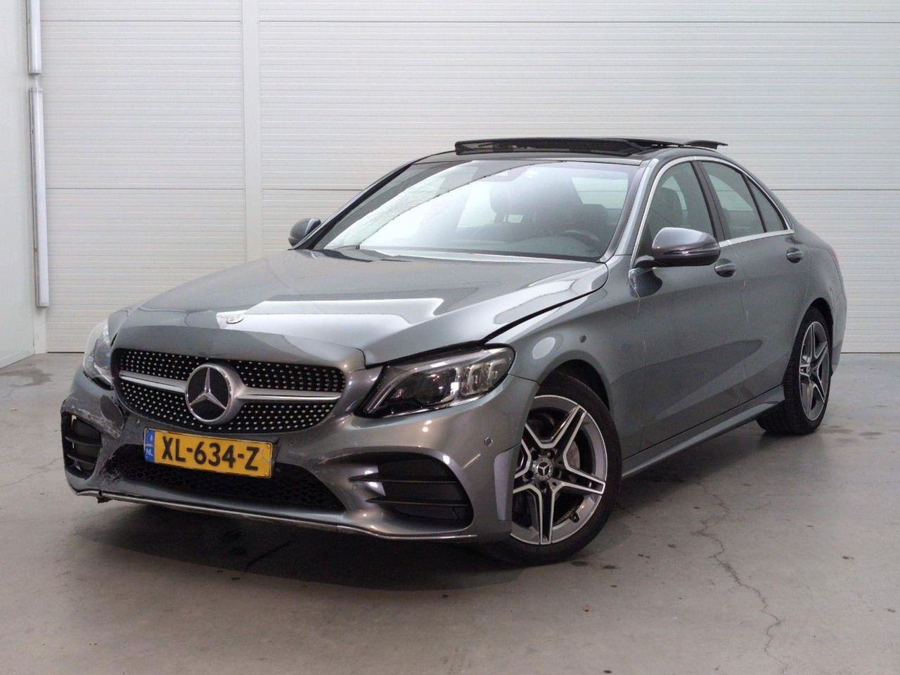 Mercedes-Benz C-klasse 180 Premium Pack | 2019 | 105.115 km | Automaat | XL634Z | NAP: Logisch - Sedan: foto 1 Mercedes-Benz C-klasse 180 Premium Pack | 2019 | 105.115 km | Automaat | XL634Z | NAP: Logisch - Sedan: foto 1