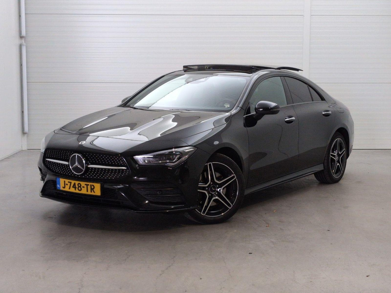Mercedes-Benz CLA-klasse 250 e Business Solution AMG Limited | 2020 | 241.008 km | Automaat | J748TR | NAP: Logisch - Sedan: foto 1 Mercedes-Benz CLA-klasse 250 e Business Solution AMG Limited | 2020 | 241.008 km | Automaat | J748TR | NAP: Logisch - Sedan: foto 1