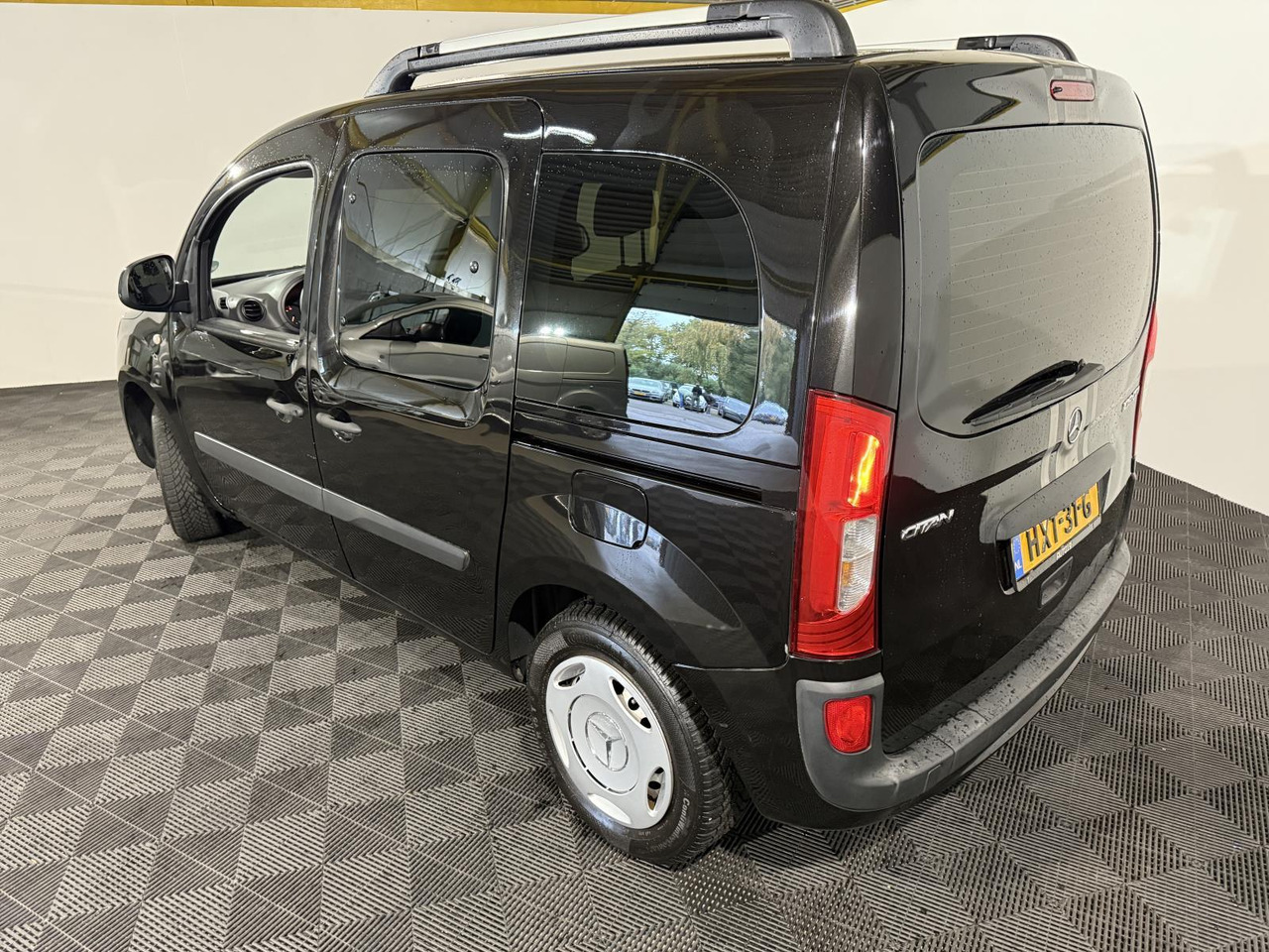 Mercedes-Benz | Citan | 109 CDI Trend | 2014 | 200.971 km | HXT31G | Geen oordeel - Automóvel: foto 4 Mercedes-Benz | Citan | 109 CDI Trend | 2014 | 200.971 km | HXT31G | Geen oordeel - Automóvel: foto 4