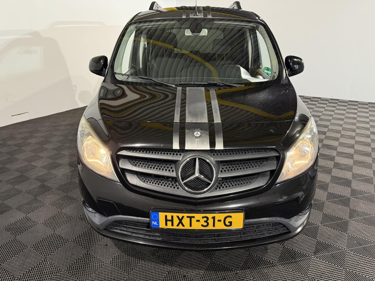 Mercedes-Benz | Citan | 109 CDI Trend | 2014 | 200.971 km | HXT31G | Geen oordeel - Automóvel: foto 2 Mercedes-Benz | Citan | 109 CDI Trend | 2014 | 200.971 km | HXT31G | Geen oordeel - Automóvel: foto 2