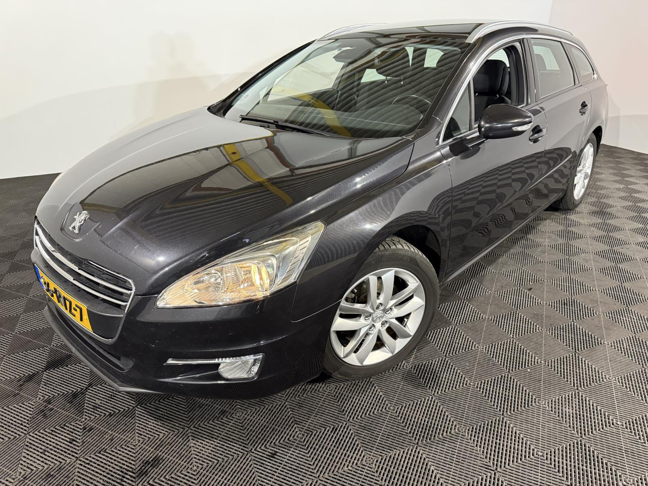Peugeot | 508 SW | 1.6 THP Active | 2011 | 178.476 km | 36RVZ7 | Logisch - Automóvel: foto 1 Peugeot | 508 SW | 1.6 THP Active | 2011 | 178.476 km | 36RVZ7 | Logisch - Automóvel: foto 1