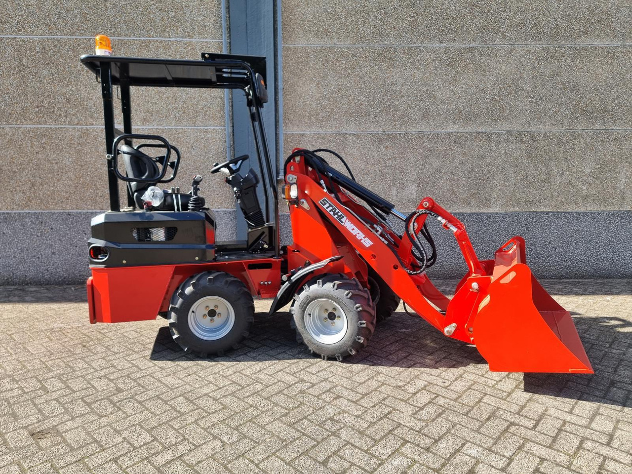 Stahlworks R906 Shovel Nieuw - Pá carregadora de rodas: foto 4 Stahlworks R906 Shovel Nieuw - Pá carregadora de rodas: foto 4