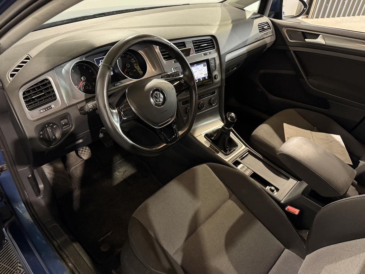 Volkswagen Golf 1.2 TSI Trend Edition GD-645-J - Hatchback: foto 3 Volkswagen Golf 1.2 TSI Trend Edition GD-645-J - Hatchback: foto 3