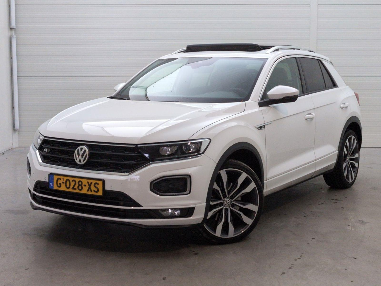 Volkswagen T-Roc 2.0 TSI 4Motion Sport Business R | 2019 | 123.691 km | Automaat | G028XS | NAP: Geen oordeel - SUV: foto 1 Volkswagen T-Roc 2.0 TSI 4Motion Sport Business R | 2019 | 123.691 km | Automaat | G028XS | NAP: Geen oordeel - SUV: foto 1