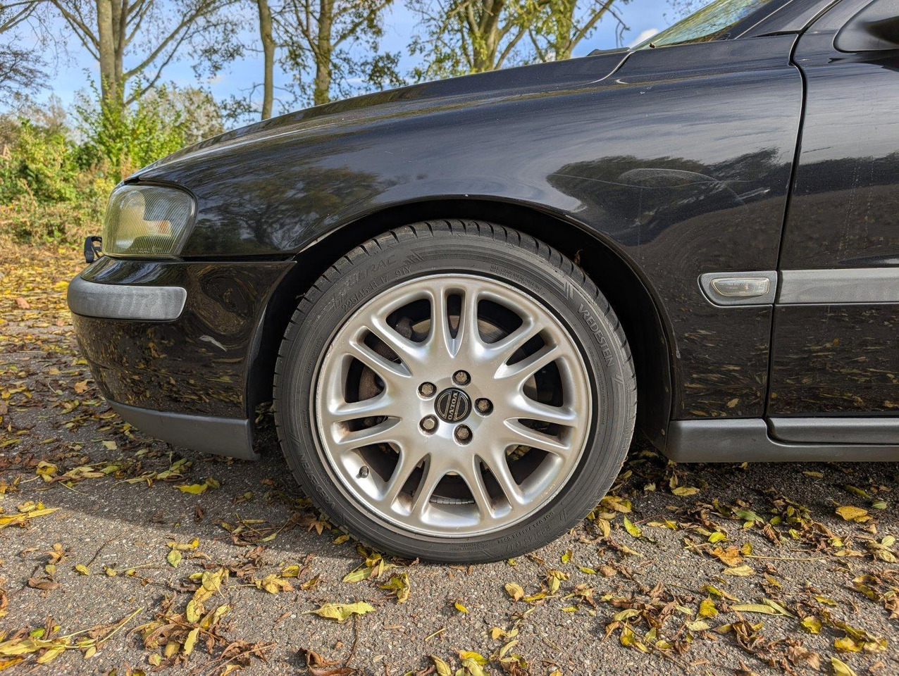 Volvo | S60 | 2.5 T AWD | 2003 | 298.390 km | Automaat | 62LXGT | Logisch - Sedan: foto 5 Volvo | S60 | 2.5 T AWD | 2003 | 298.390 km | Automaat | 62LXGT | Logisch - Sedan: foto 5